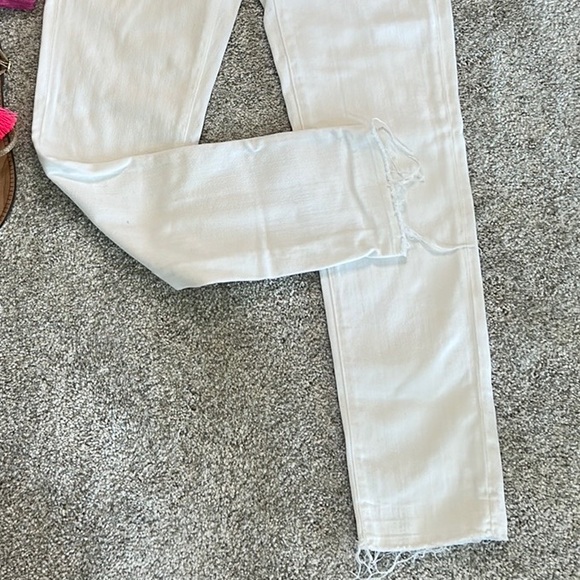 AG The Stevie Ankle in White - Picture 3 of 9